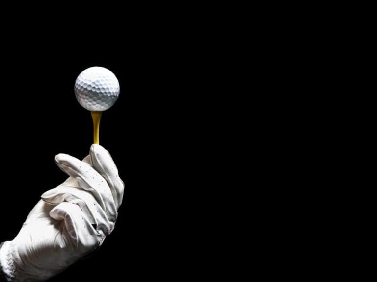 How Much Does a Golf Ball Weigh? A helpful overview and 5 fun facts